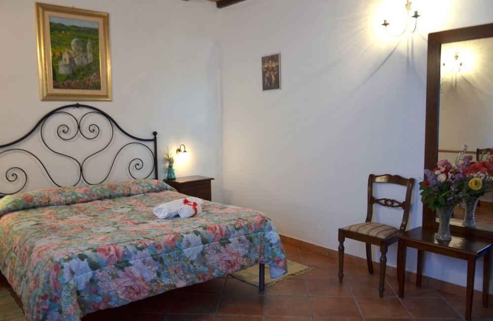 Agriturismo Il Casalone Montepulciano Stazione Buitenkant foto