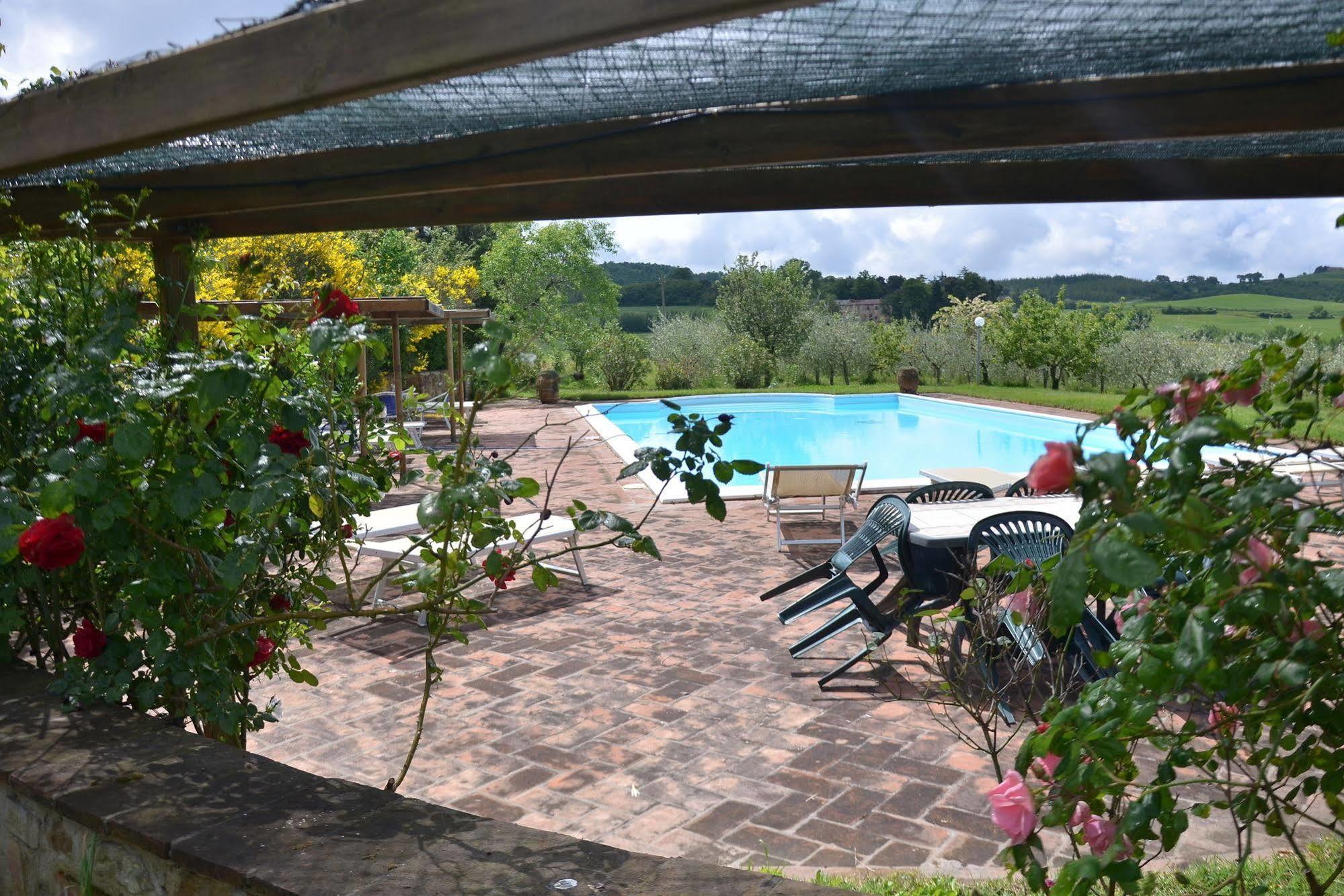 Agriturismo Il Casalone Montepulciano Stazione Buitenkant foto