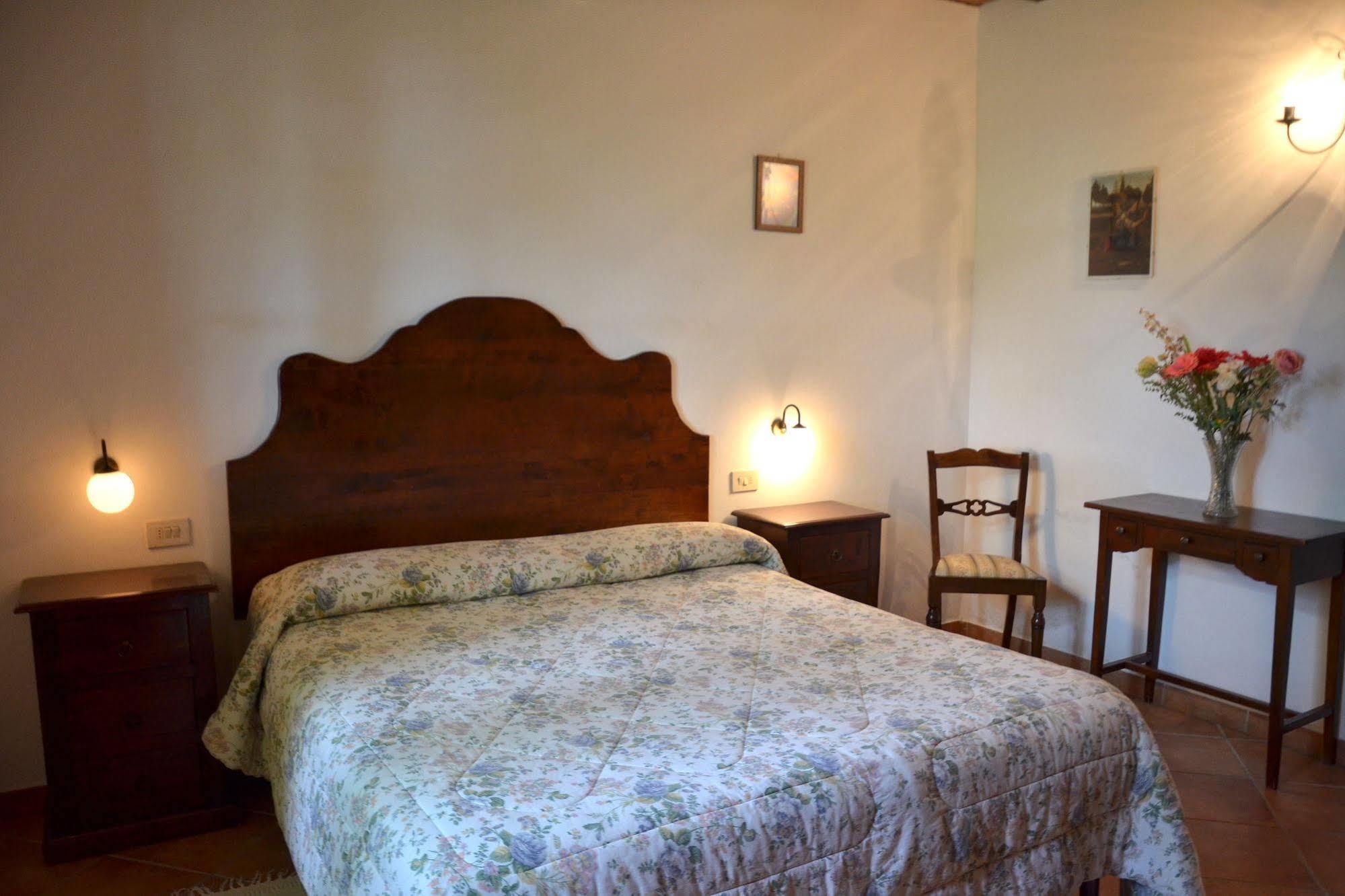 Agriturismo Il Casalone Montepulciano Stazione Buitenkant foto